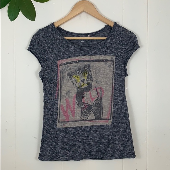 GUESS | Wild Cat Funky T Shirt - Picture 2 of 8